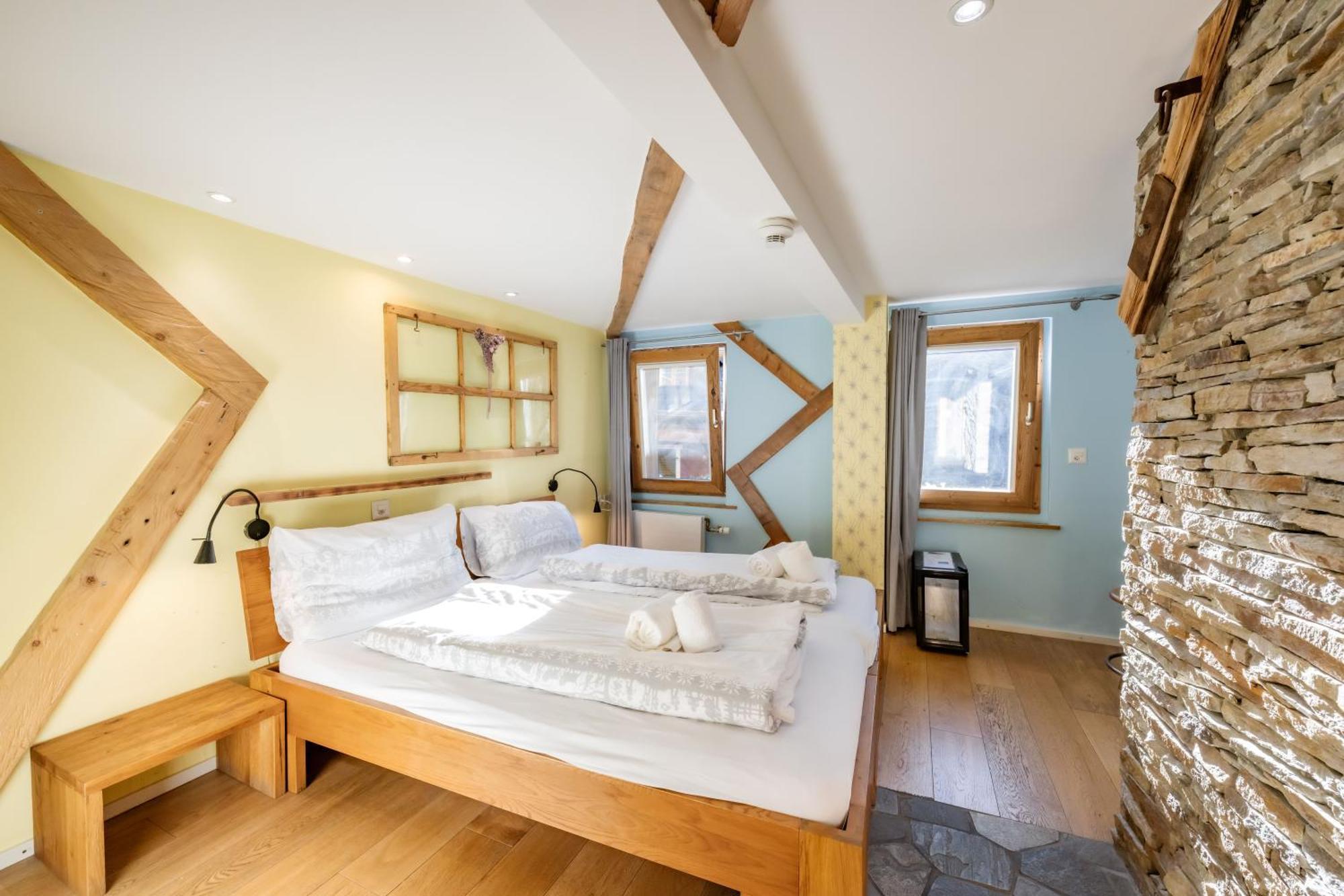 Hotel De La Croix-Federale Leukerbad Bagian luar foto